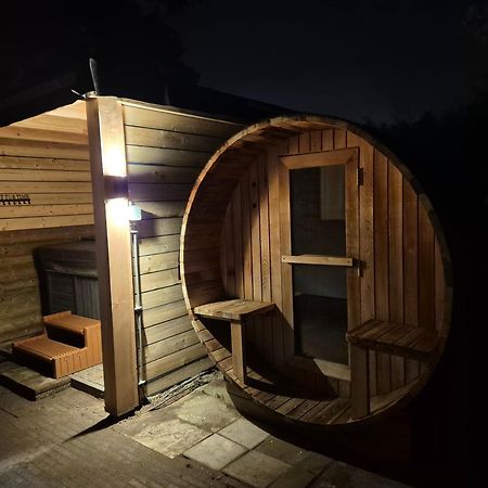 Luxe Boshuisje Met Prive Wellness & Jacuzzi Op De Veluwe Ermelo Ngoại thất bức ảnh
