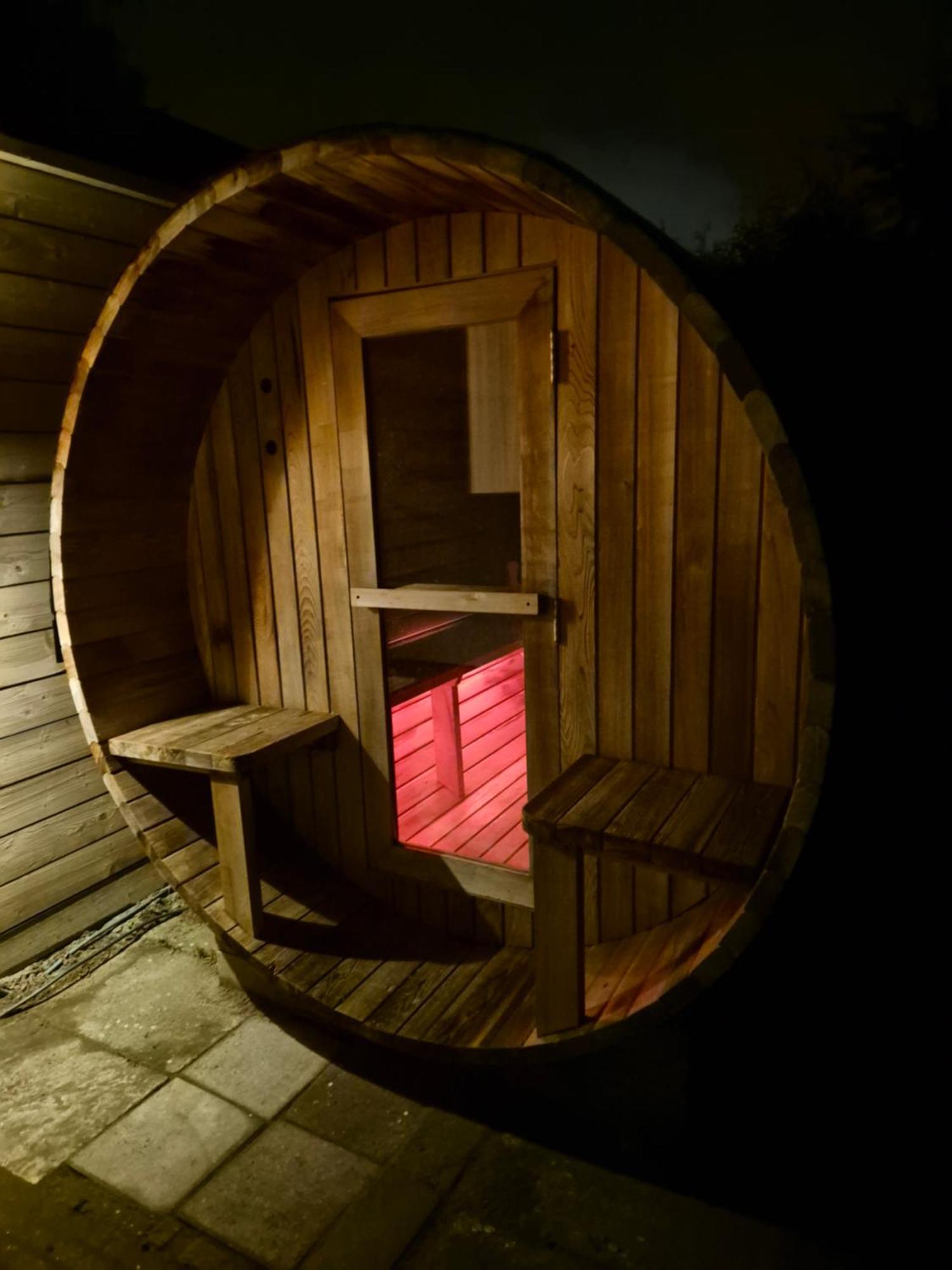 Luxe Boshuisje Met Prive Wellness & Jacuzzi Op De Veluwe Ermelo Ngoại thất bức ảnh